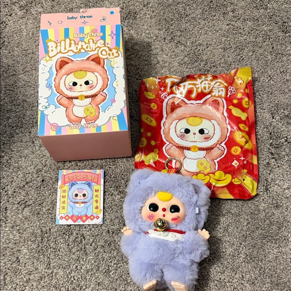 Baby Three billionaire cat with movable eyes